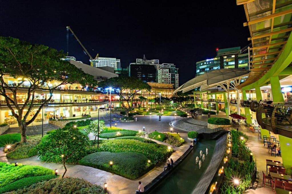16g Walking Distance To Ayala And It Park With Wifi Apartment