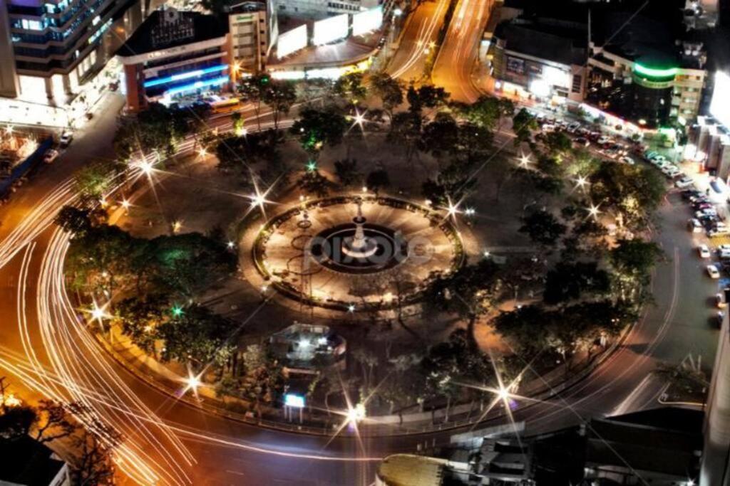 16g Walking Distance To Ayala And It Park With Wifi *